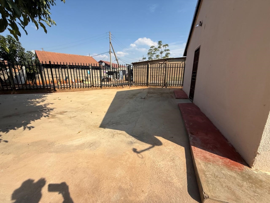 2 Bedroom Property for Sale in Boitekong Ext 10 North West